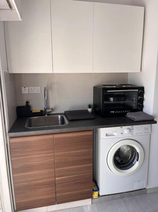 Top Floor Flat In Nicosia 2 מראה חיצוני תמונה